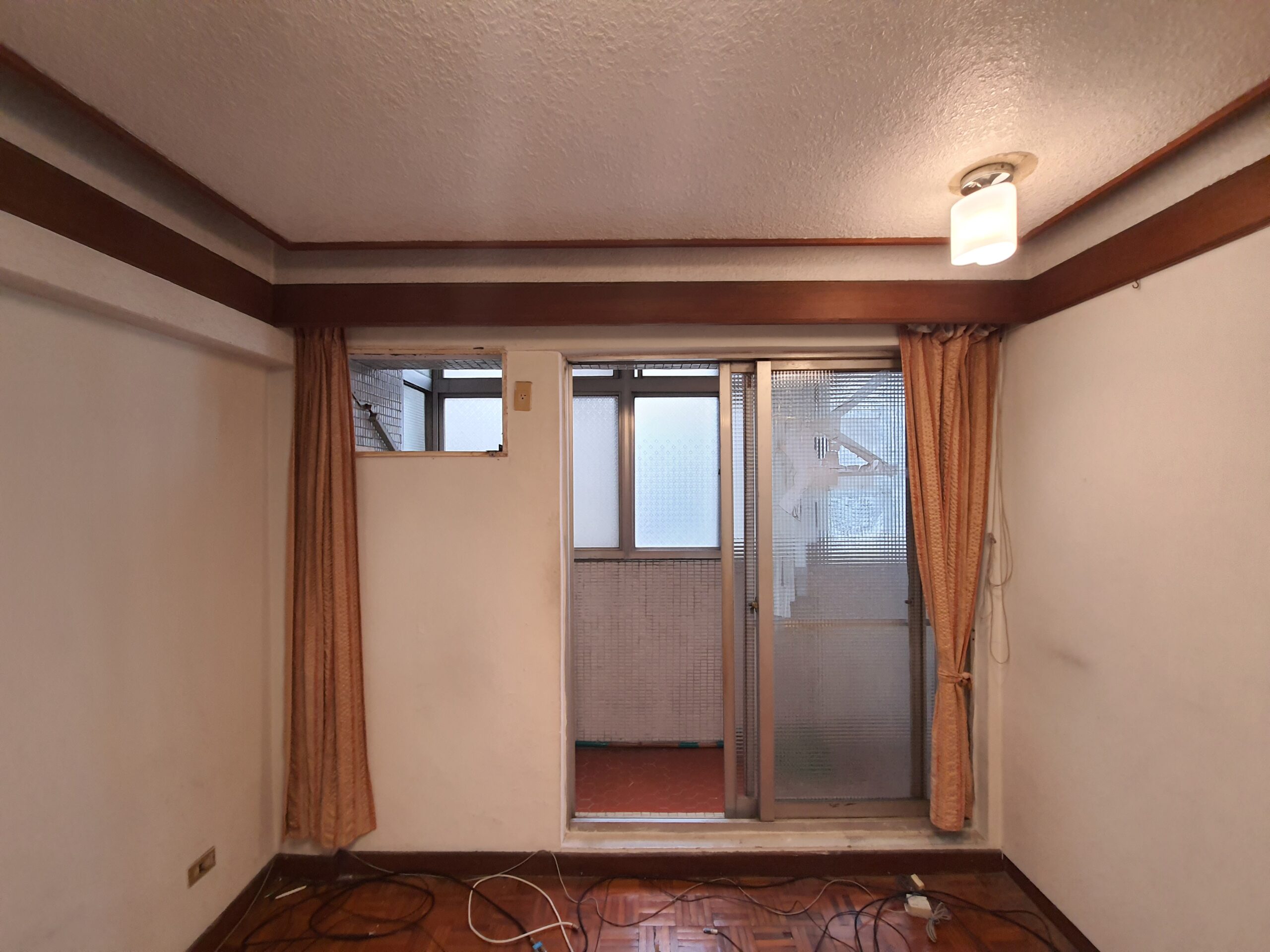 老屋換新鋁門窗是重要的工程，不僅影響採光、美觀，更關乎居住的氣密性、隔音、防水和安全。